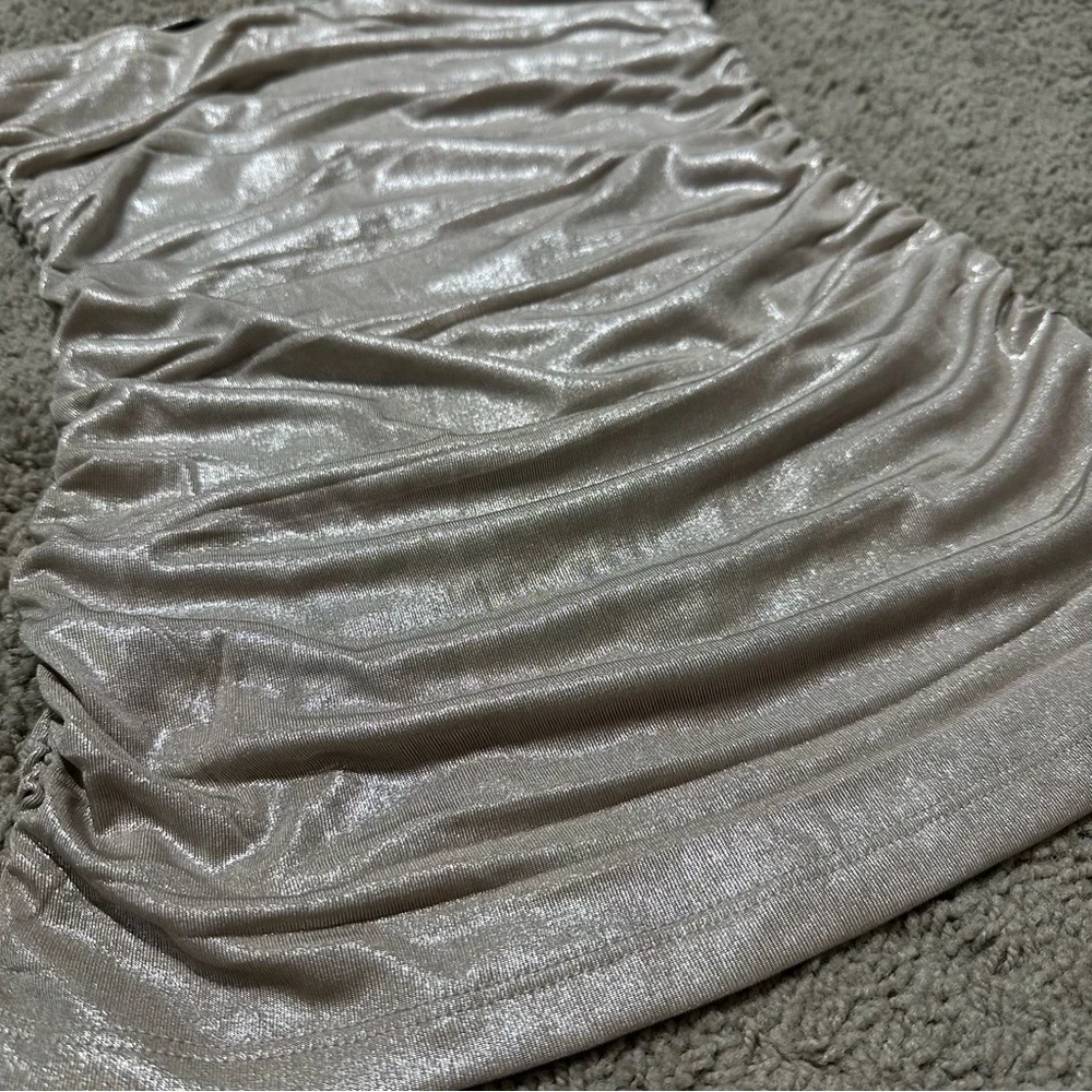 Vintage Forever 21 Metallic Y2K Zebra Stripes Strapless Ruched Tube Top, Medium - Picture 10 of 10